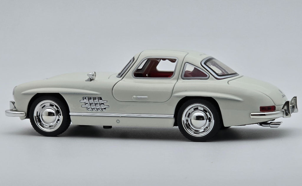 1954 Mercedes Benz 300SL Diecast Scale Model Car - Regular