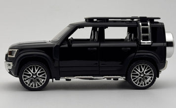 Land Rover Defender 110 Diecast Scale Model Car - Regular