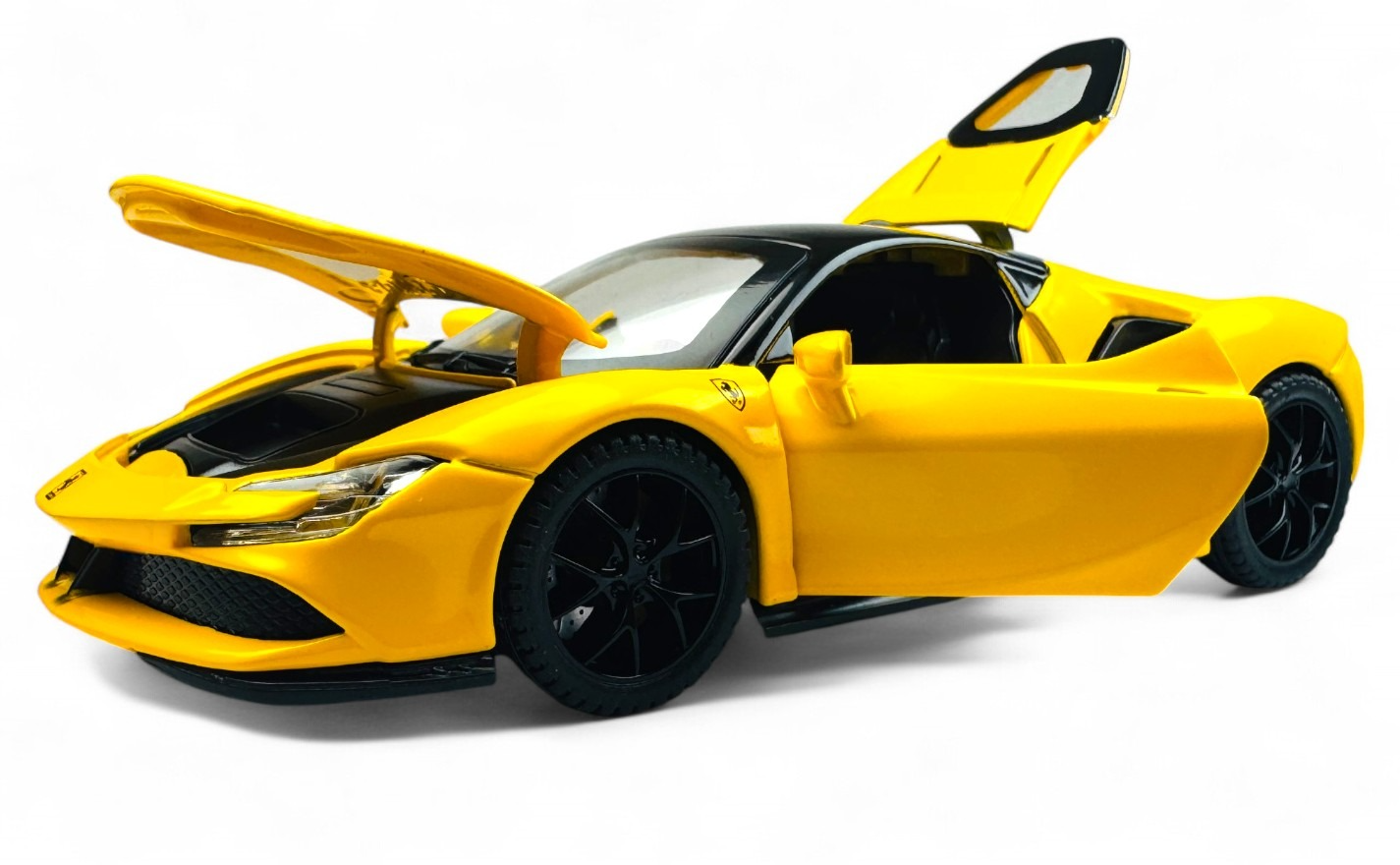 Ferrari SF90 Stradale Diecast Scale Model Car - Regular