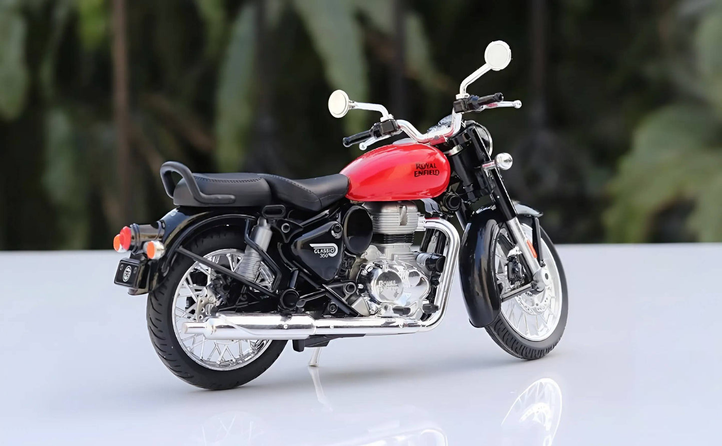 Royal Enfield Classic 350 Signals Sandstorm